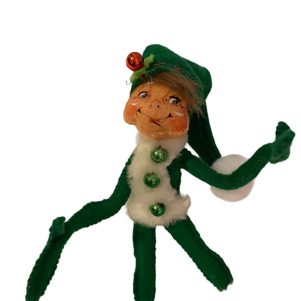 Annalee 5” Green Ribbon Elf